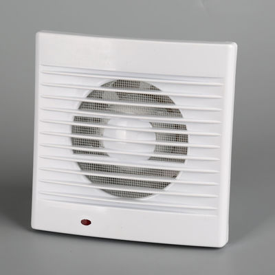 Ventilatore a flusso assiale montato a parete per la ventilazione del bagno